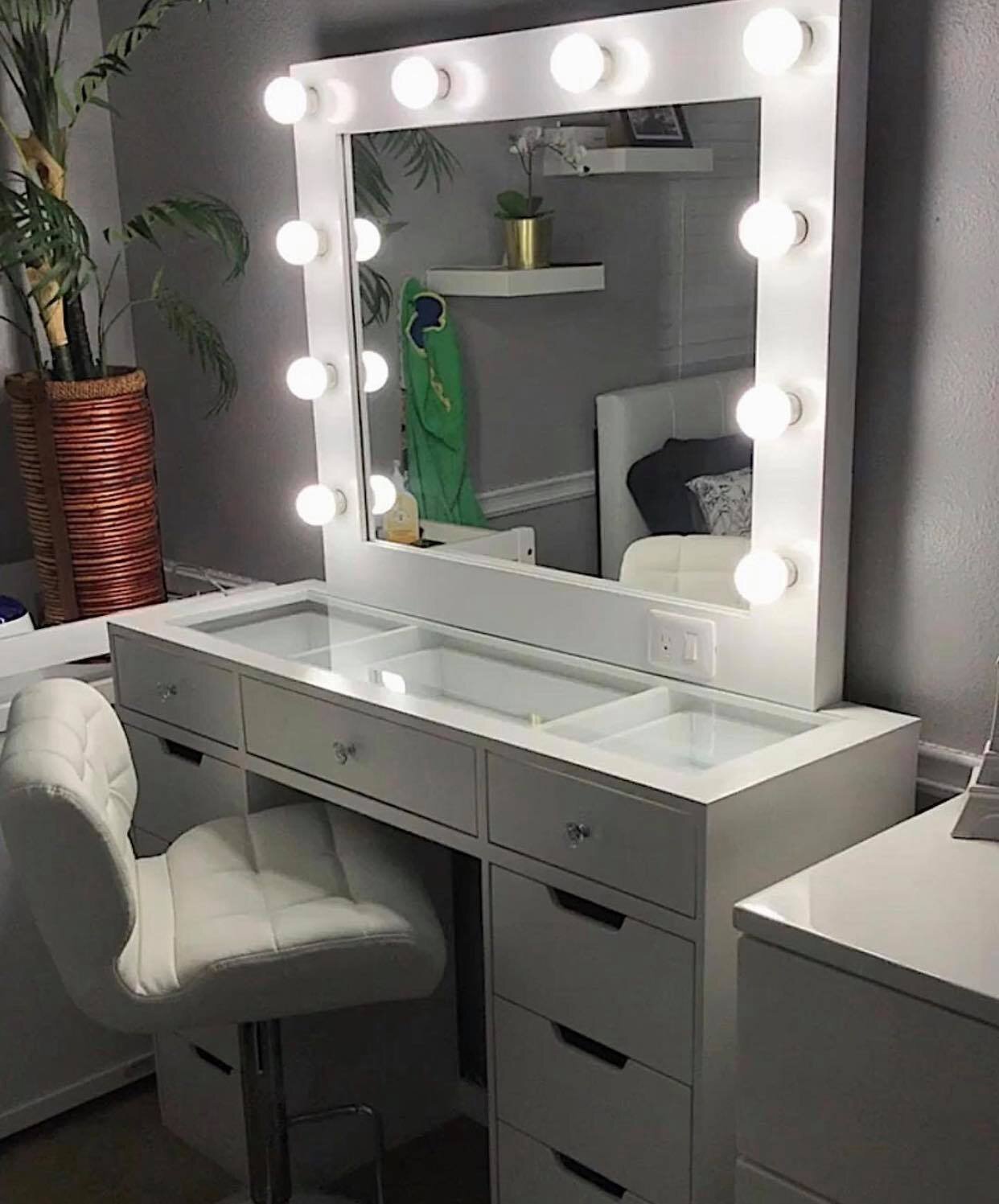 Sapphire II Premium Vanity Set