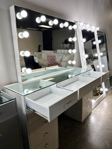 Chryso Plus Vanity Set